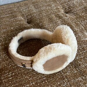 Ugg Ear Muffs with Auxiliary Jack for Audio
